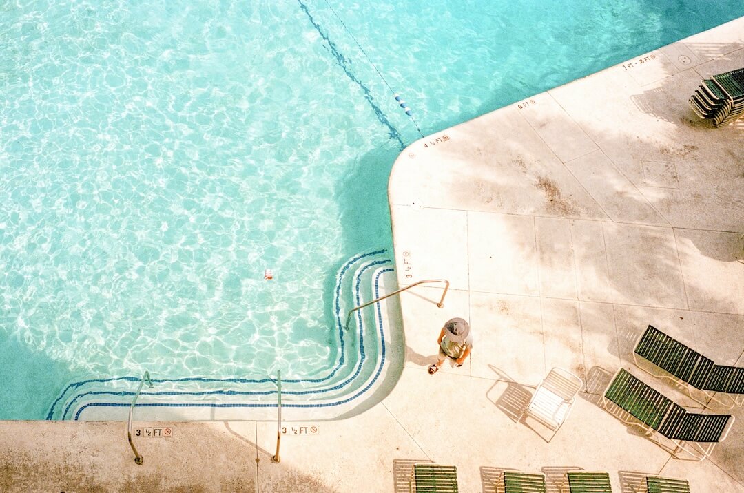 When to Schedule Professional Pool Steps Brushing in Terra Mar Image