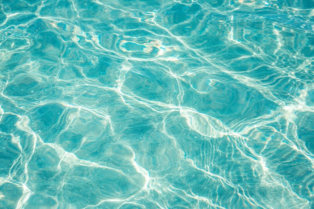 How to Test Pool Stabilizer and Oxidizer Levels Effectively Image