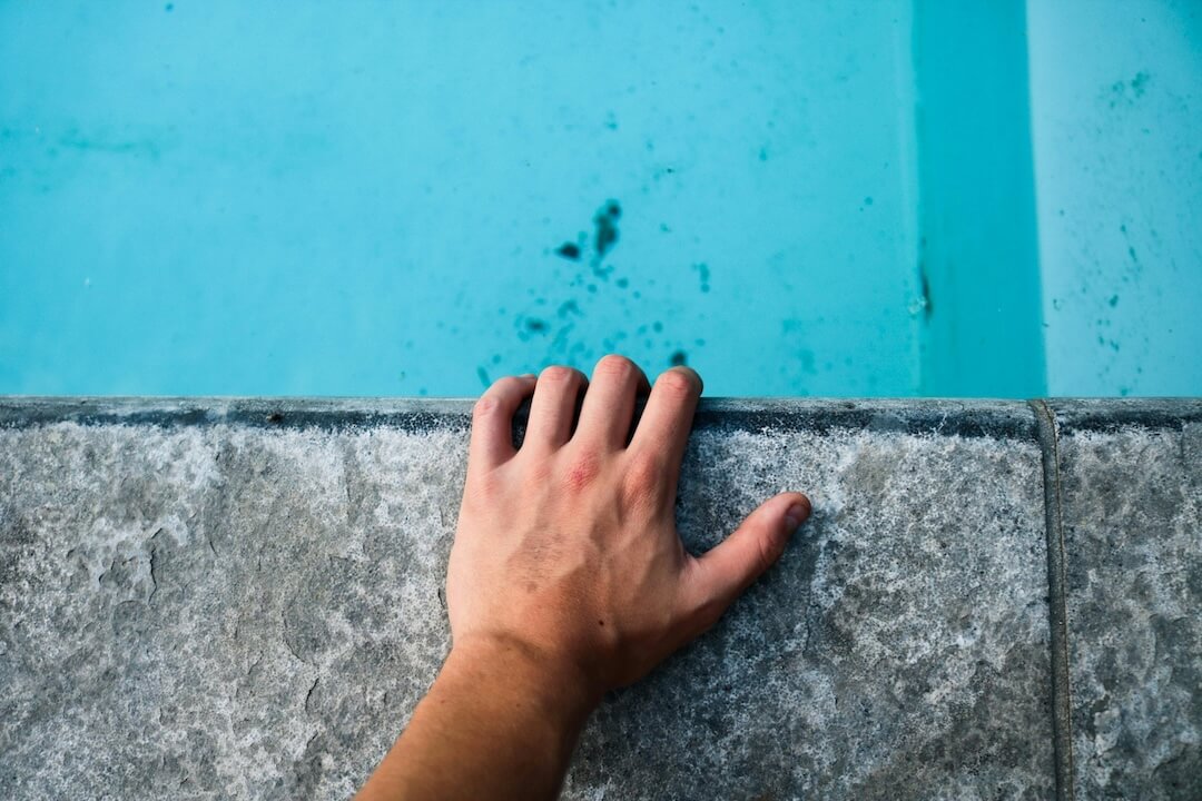 How to Test Your Pool pH Effectively Image